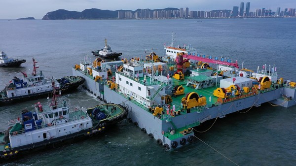 Dalian Bay Undersea Tunnel Ready for Tube Installation