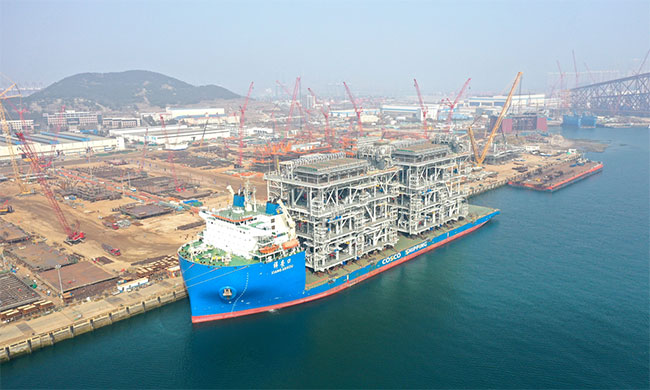 China’s CNOOC delivers last two component modules for Canada LNG project