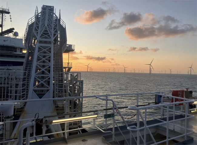 Leonardo da Vinci continues installing cables at first UK-Germany energy link
