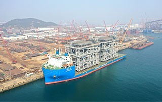 China’s CNOOC delivers last two component modules for Canada LNG project