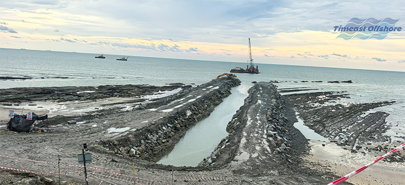 Caring for Overseas Dream Builders, TIMEAST Brings Warmth to the Frontline